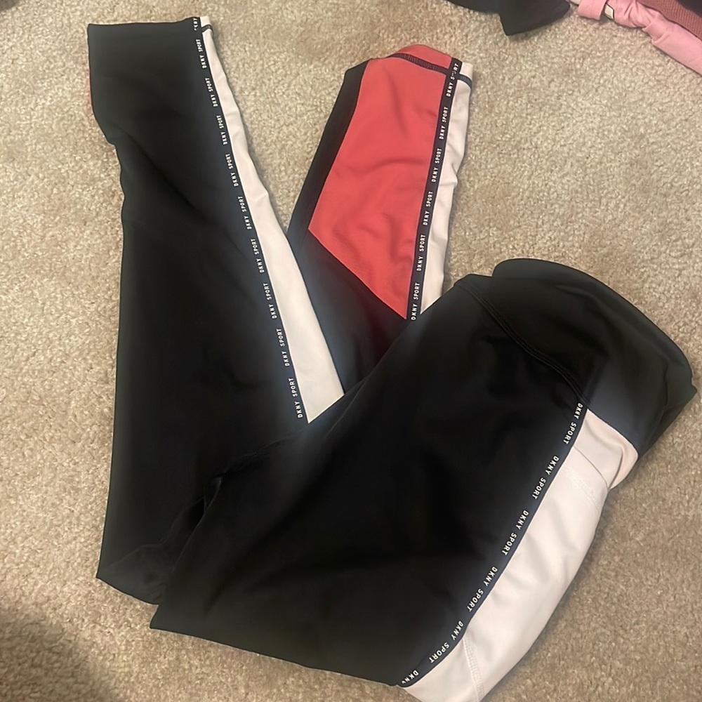 DKNY SPORT LEGGINGS - Picture 3 of 4